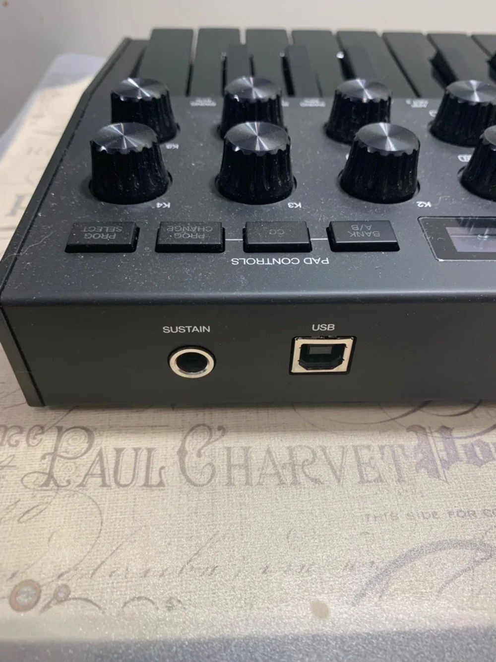 Akai Professional MPK mini MK3 Keyboard Console